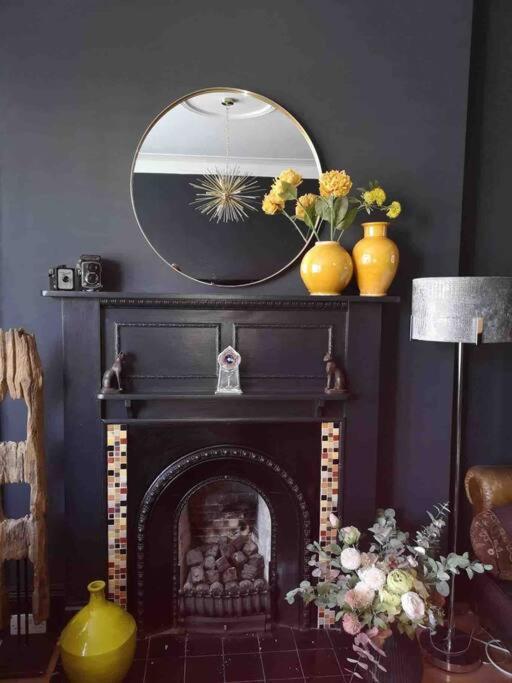 Traditional Apt Close To City Centre & Hampden グラスゴー エクステリア 写真
